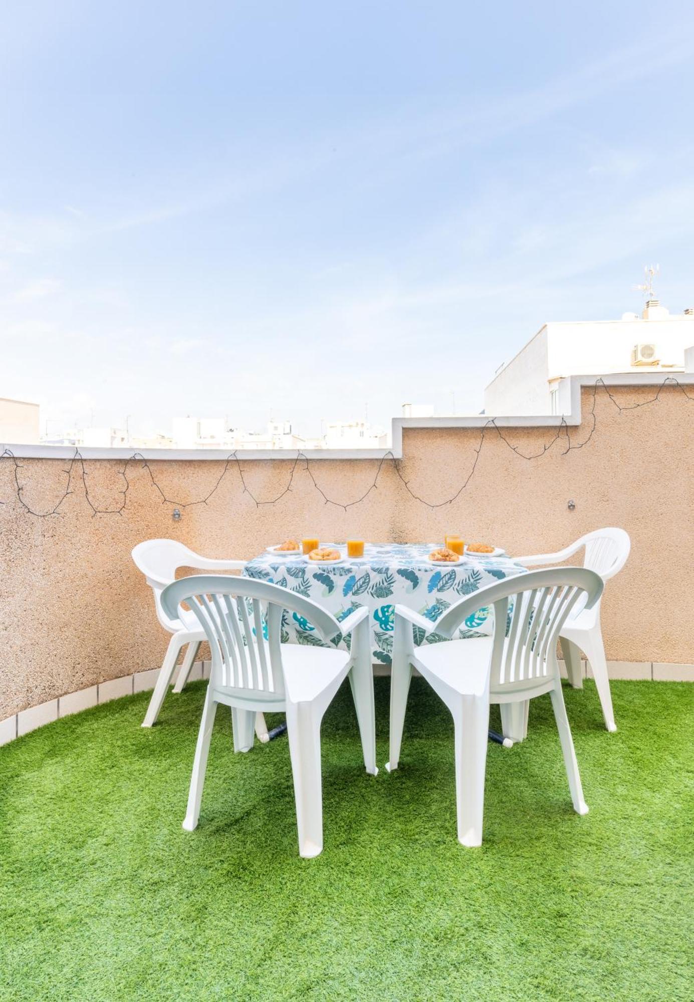Rodas Apartment Torrevieja Exterior foto